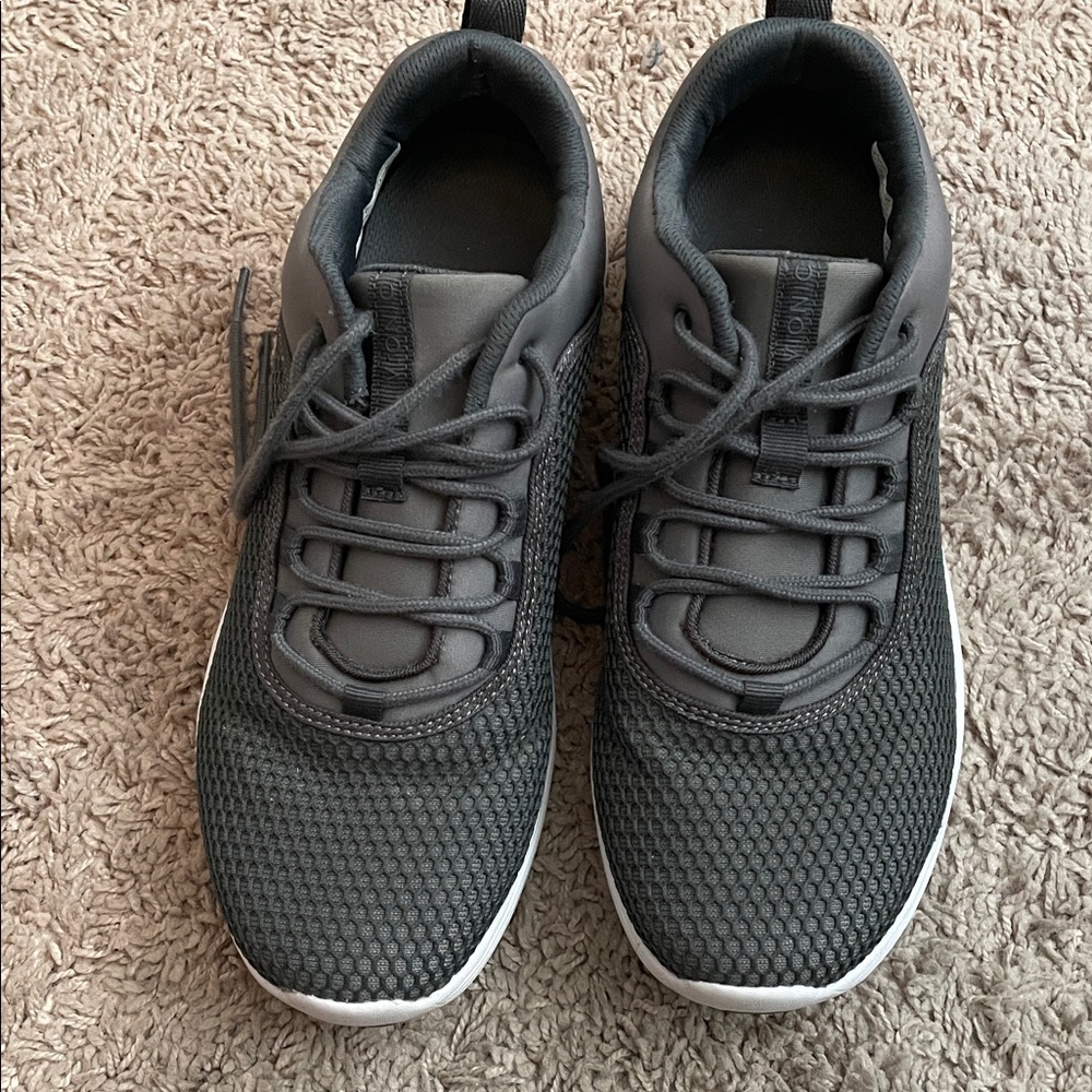 Vionic Gray Athletic Sneakers